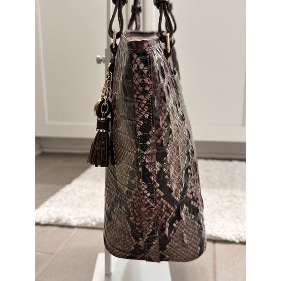 Brahmin tote Embossed - Picture 5 of 5